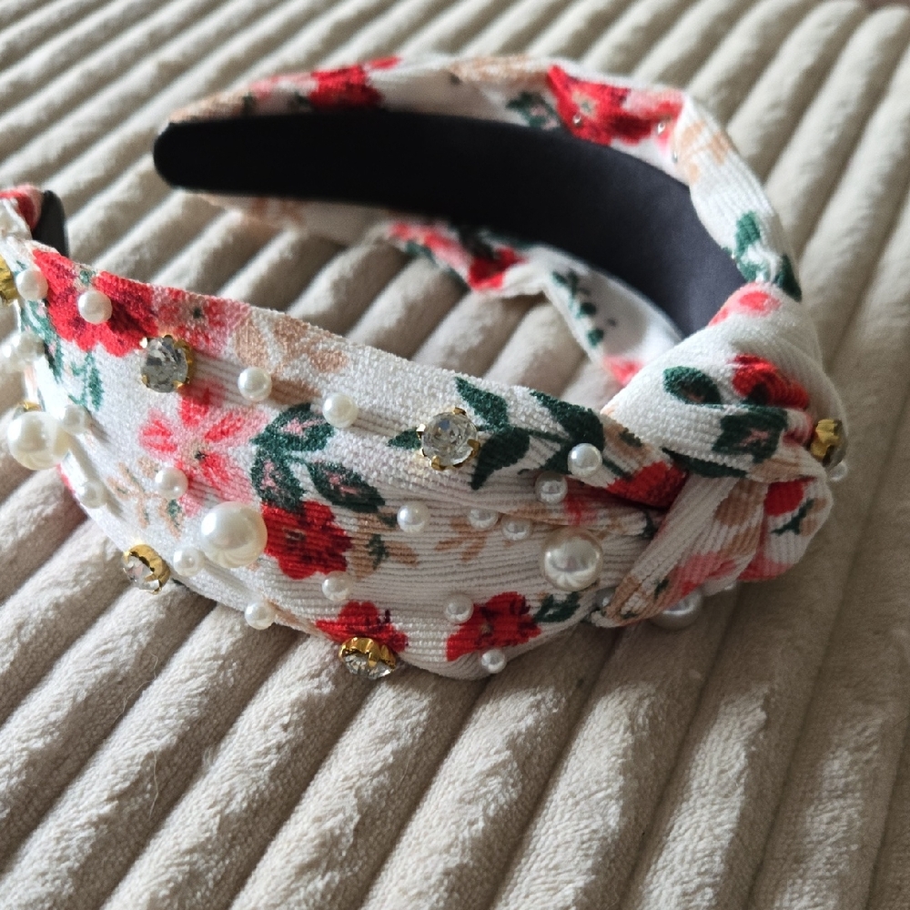 Twine And Love Pearl Headband